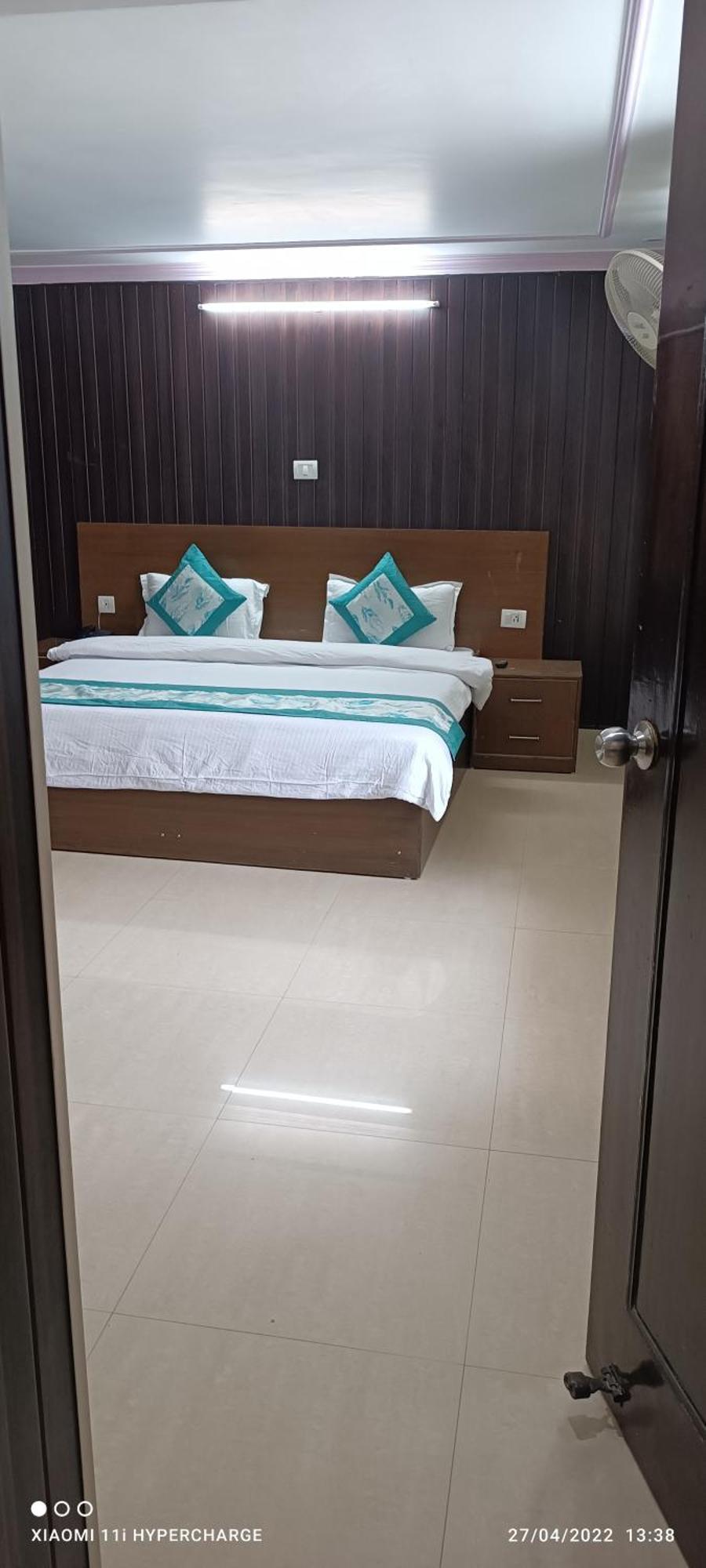 רישיקש Hotel Prasanna Inn מראה חיצוני תמונה