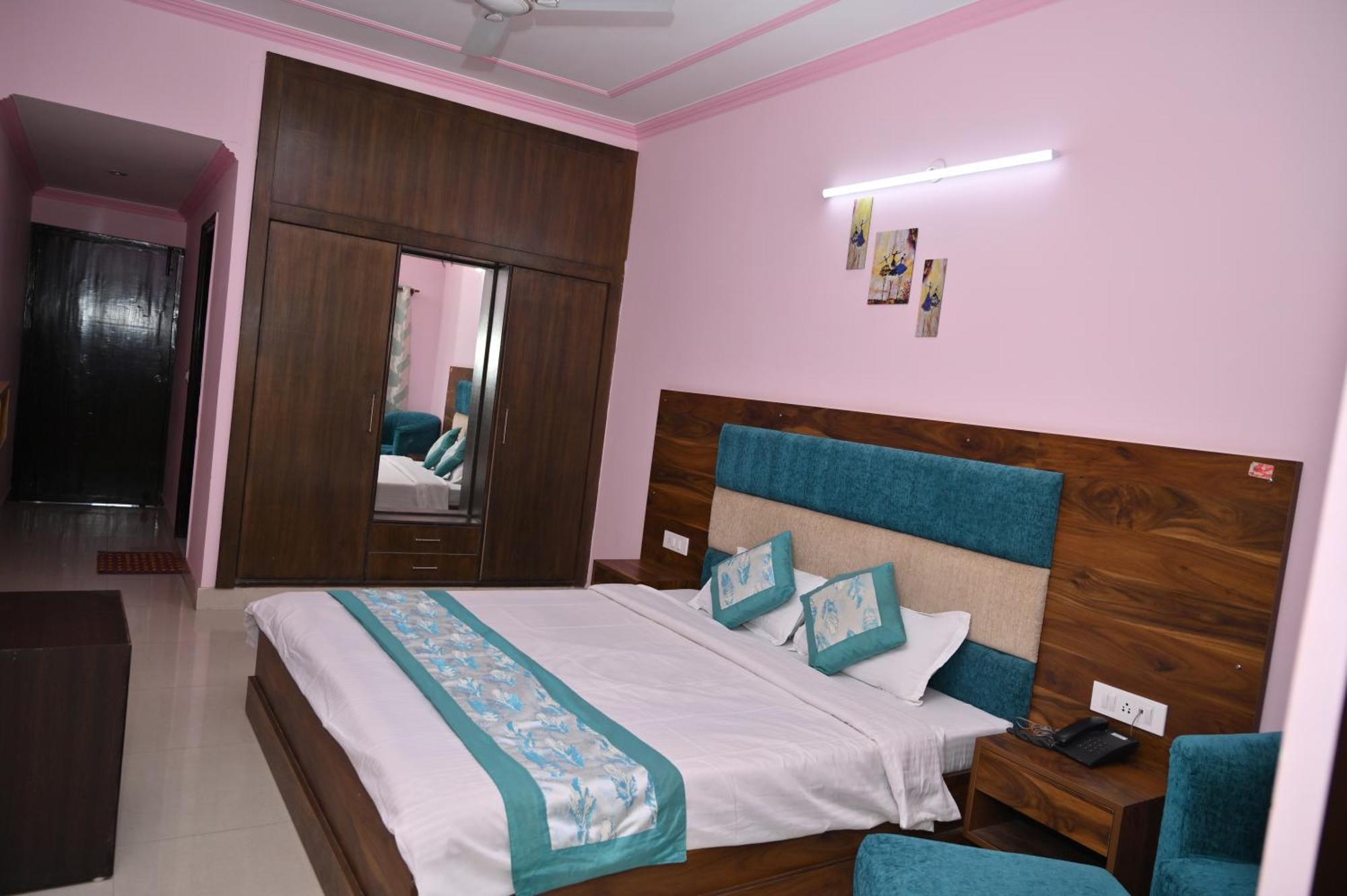 רישיקש Hotel Prasanna Inn מראה חיצוני תמונה